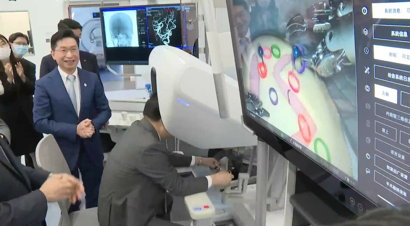 活動亮點 夏寶龍訪問中大醫療機械人創新技術中心